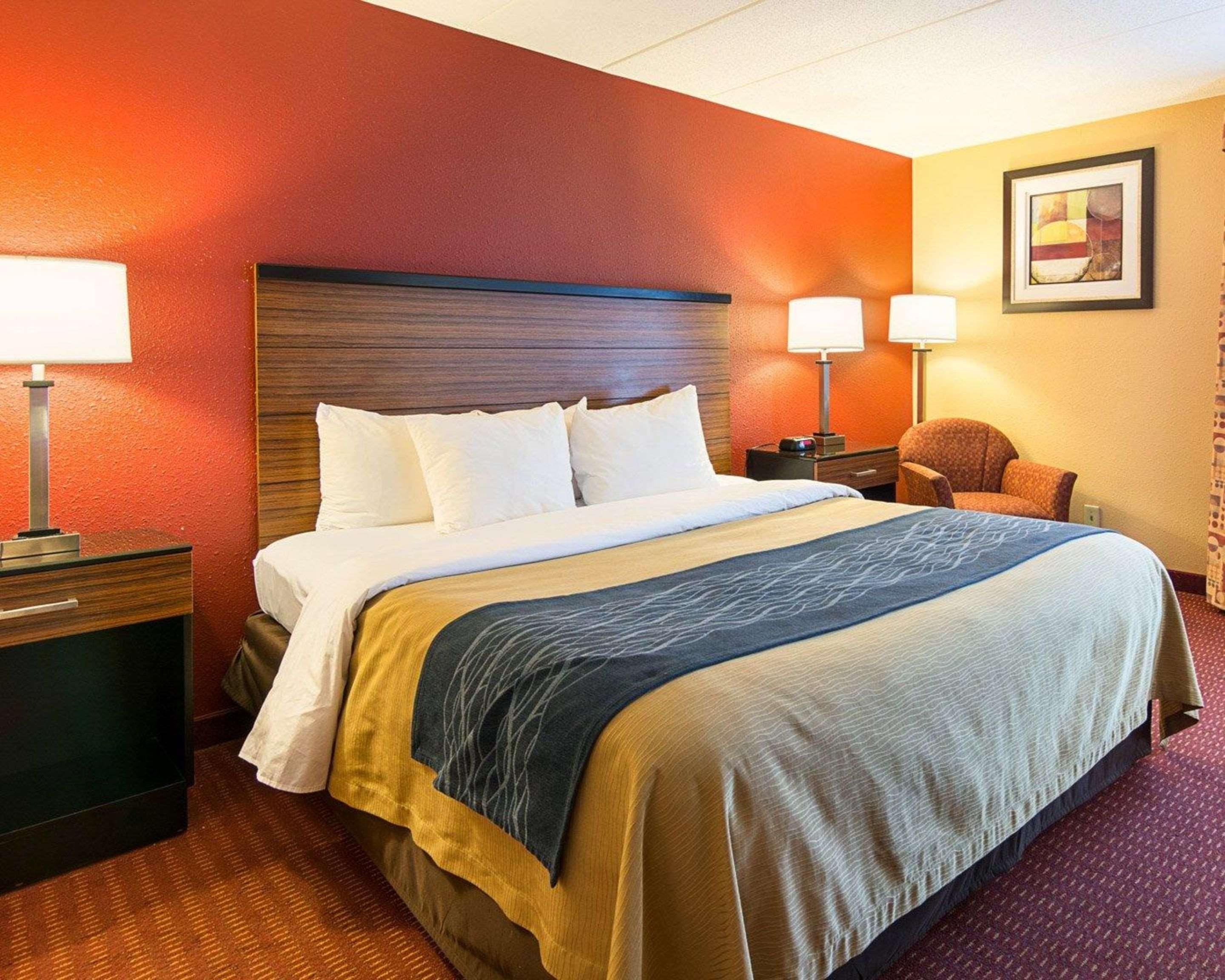 Comfort Inn Оксън Хил Екстериор снимка